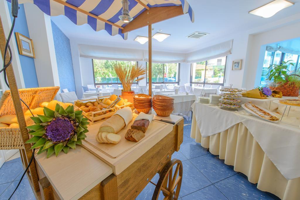 Hotel Giulietta Ριτσιόνε Εξωτερικό φωτογραφία